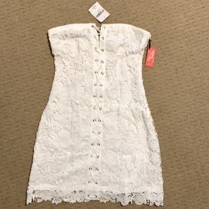 Forever21 white lace/strapless dress